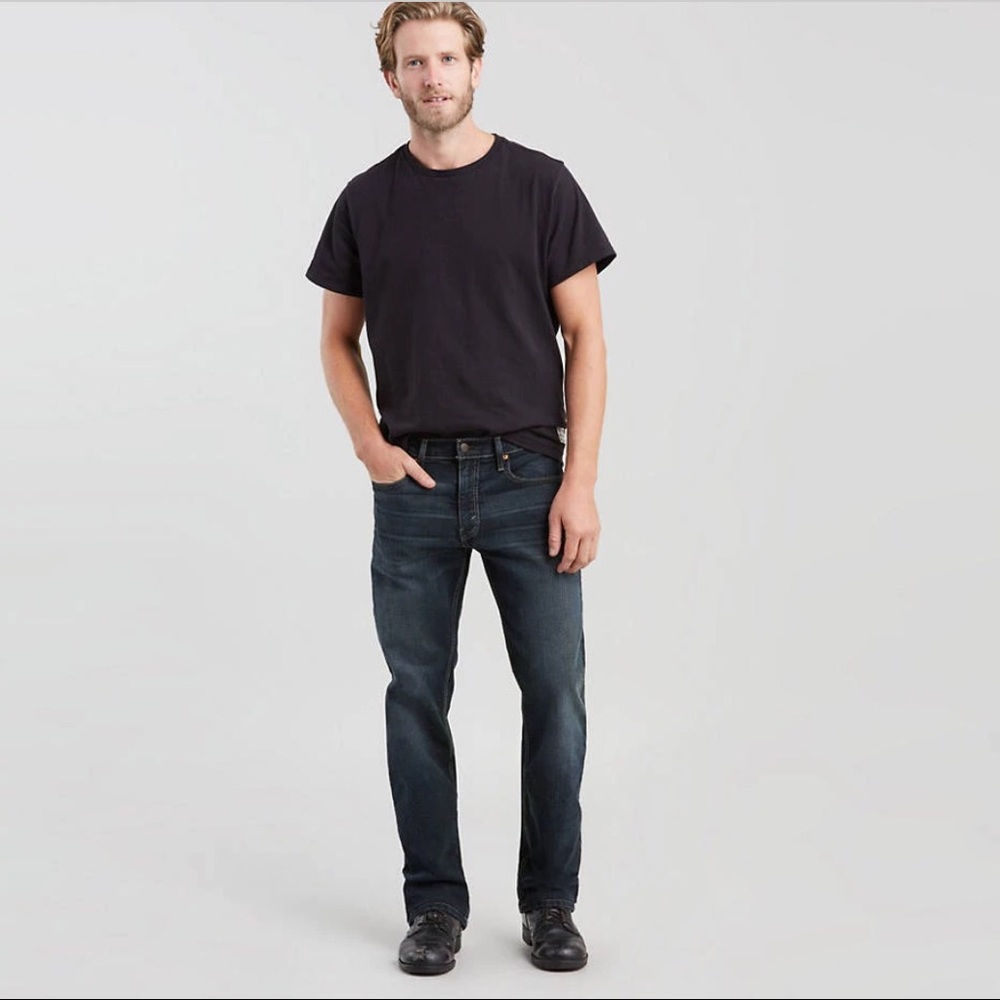 Men’s 559 Relaxed Straight Levi’s Jeans